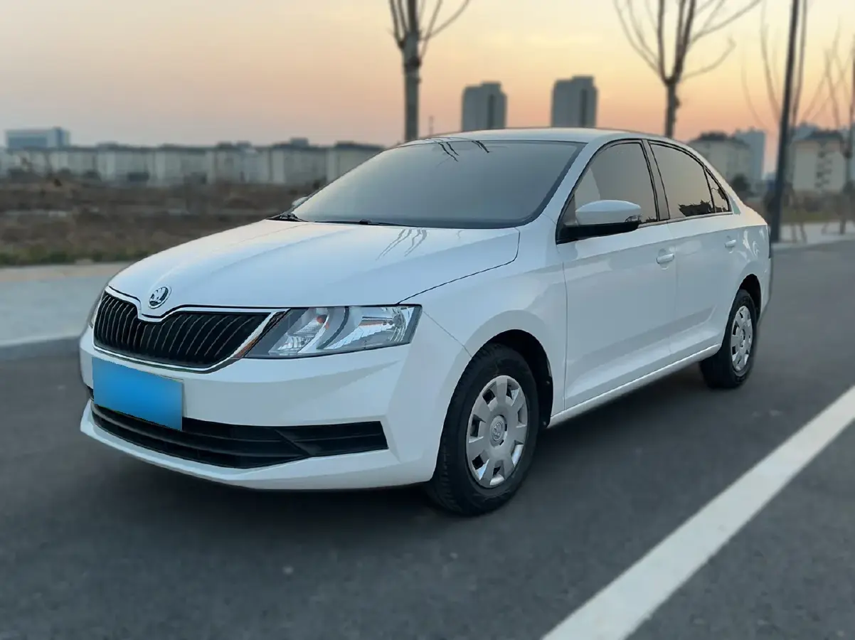 2019 Skoda Rapid 1.5L 112HP L4 6AT