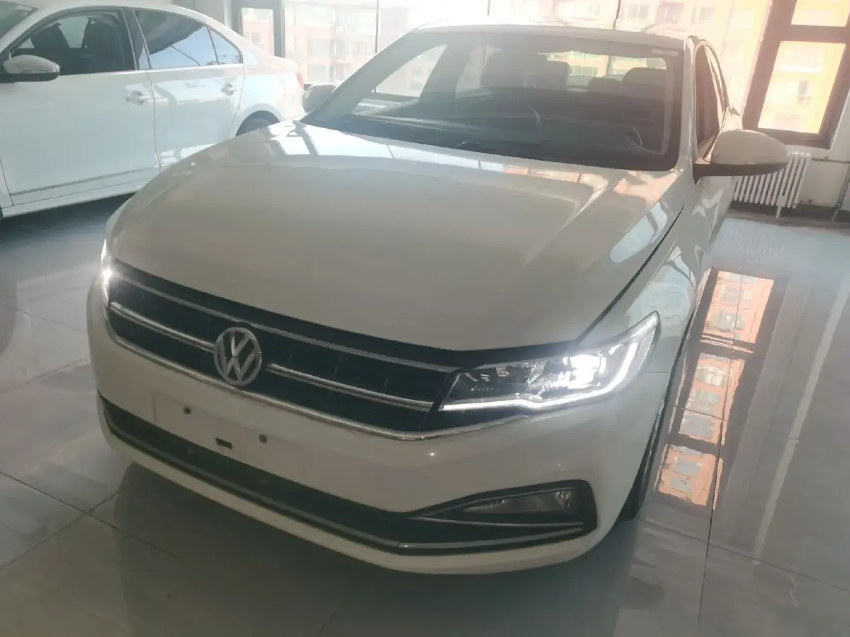 2021 Volkswagen Bora 1.5L 113HP L4 5MT
