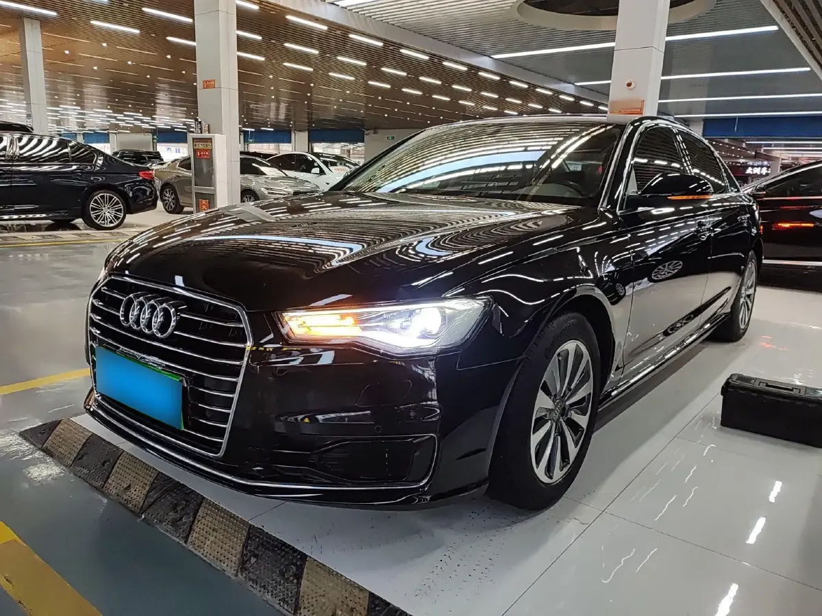 2016 Audi A6L 2.5L 204HP V6 CVT