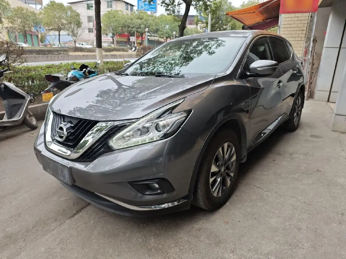 2017 Nissan Murano 2.5L 186HP L4 CVT