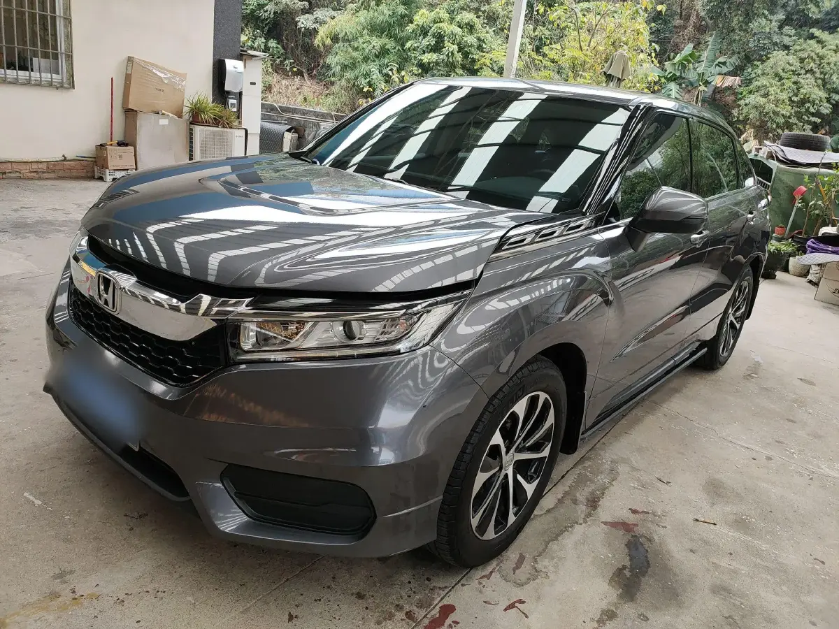 2019 Honda Avancier 1.5T 193HP L4 CVT