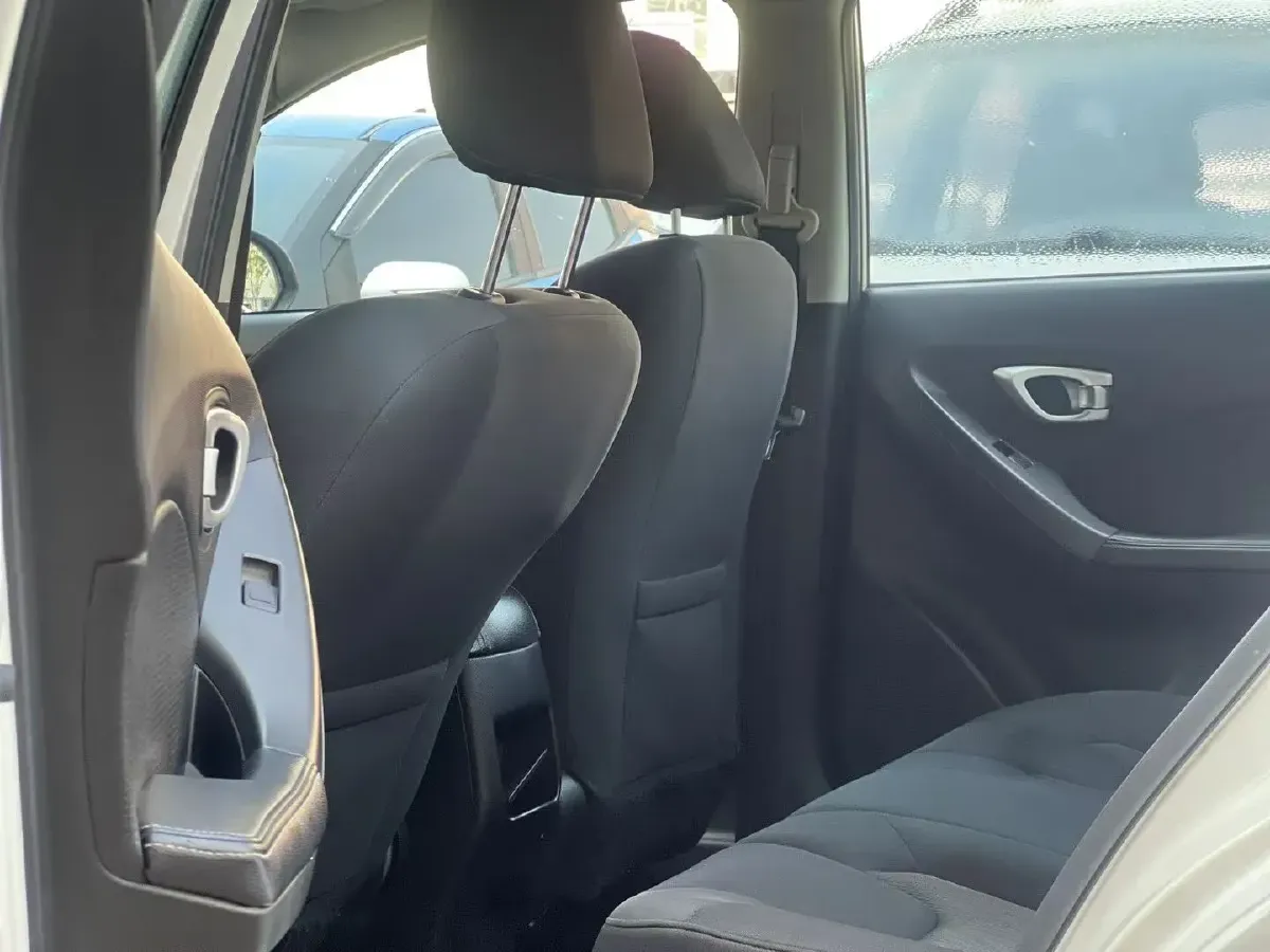 2013 GAC Trumpchi GA3 1.6L 122HP L4 4AT,autocango,china used car exporter,china ev exporter,chinese used car exporter,chinese used ev exporter