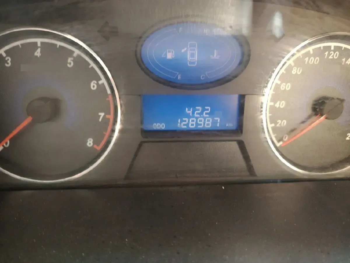 2013 Geely Emgrand Classic 1.5L 109HP L4 5MT,autocango,china used car exporter,china ev exporter,chinese used car exporter,chinese used ev exporter