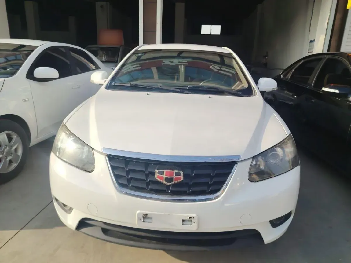 2013 Geely Emgrand Classic 1.5L 109HP L4 5MT,autocango,china used car exporter,china ev exporter,chinese used car exporter,chinese used ev exporter