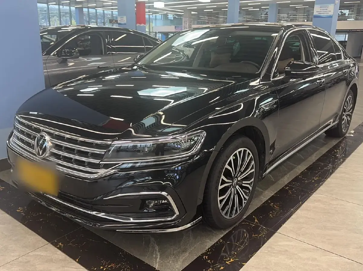 2021 Volkswagen Phideon 2.0T 224HP L4 7DCT