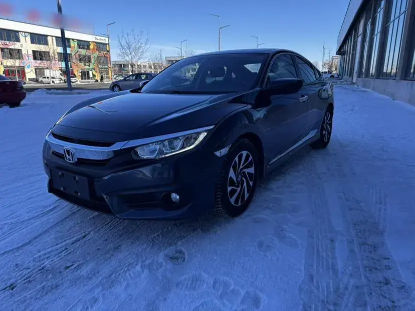 2016 Honda Civic 1.5T 177HP L4 CVT