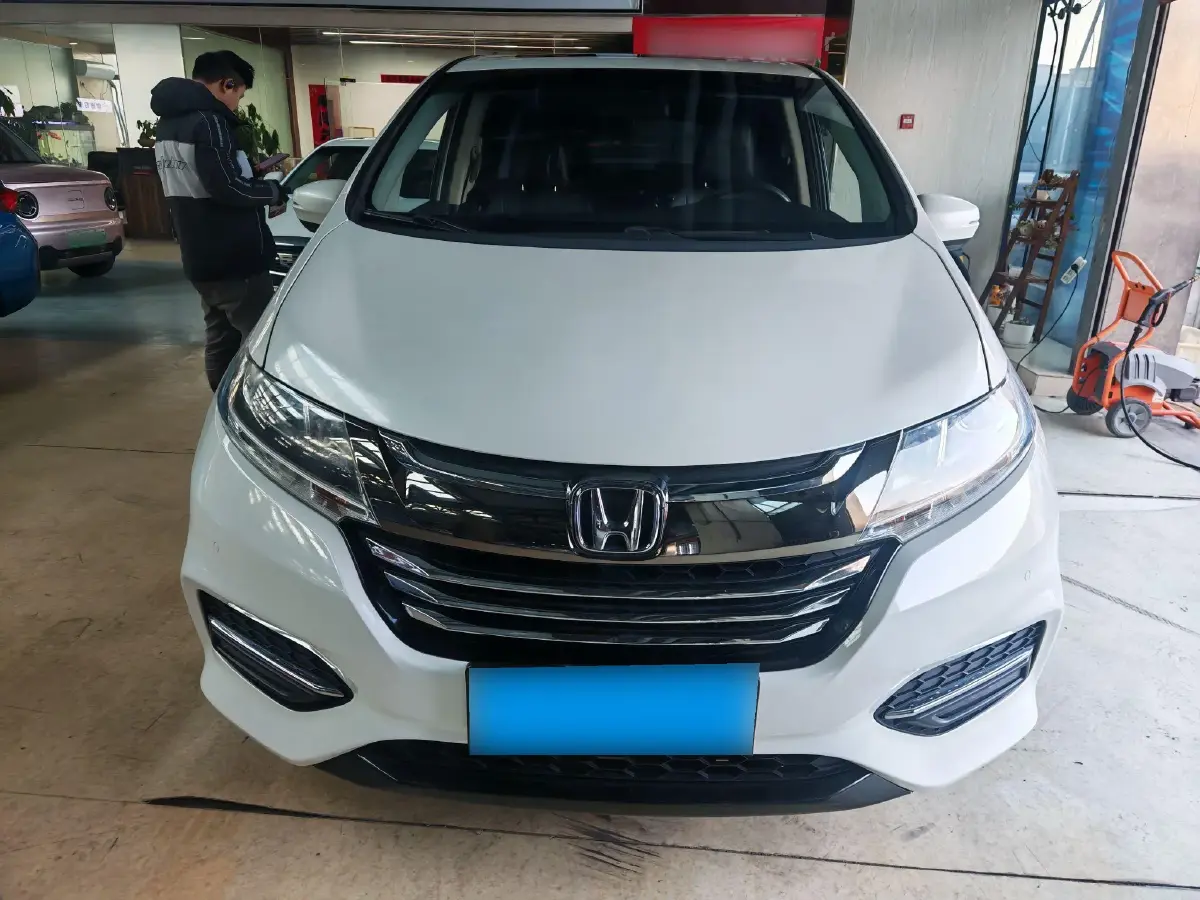 2018 Honda Odyssey 2.4L 186HP L4 CVT,autocango,china used car exporter,china ev exporter,chinese used car exporter,chinese used ev exporter