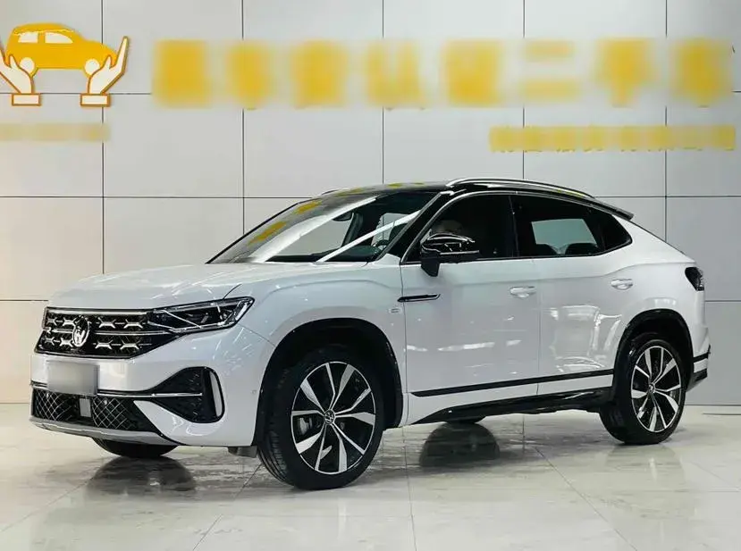 2023 Volkswagen Tayron X 2.0T 220HP L4 7DCT