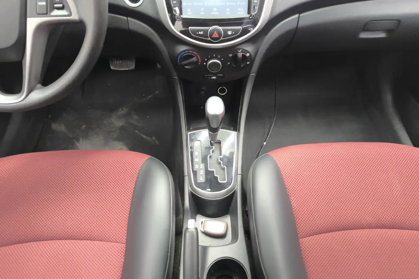 2014 Hyundai RuiYi 1.6L 123HP L4 4AT,autocango,china used car exporter,china ev exporter,chinese used car exporter,chinese used ev exporter