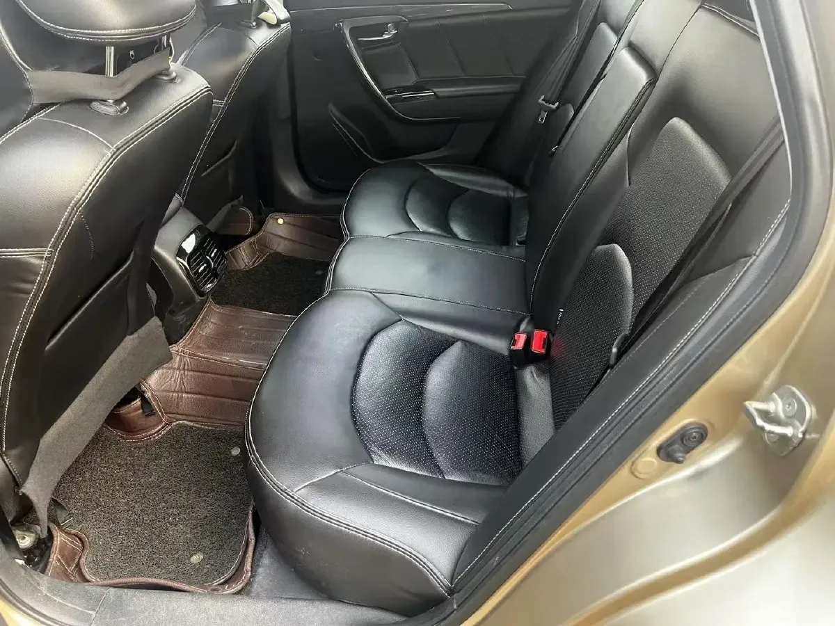 2015 GAC Trumpchi GA6 1.8T 177HP L4 7DCT,autocango,china used car exporter,china ev exporter,chinese used car exporter,chinese used ev exporter