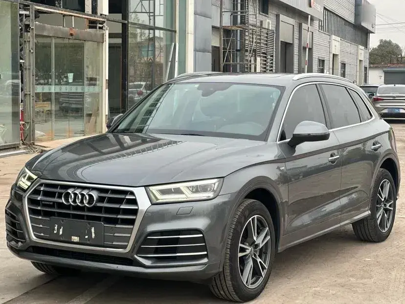 2018 Audi Q5L 2.0T 190HP L4 7DCT