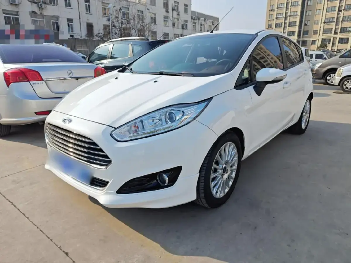 2014 Ford Fiesta 1.0T 125HP L3 6DCT