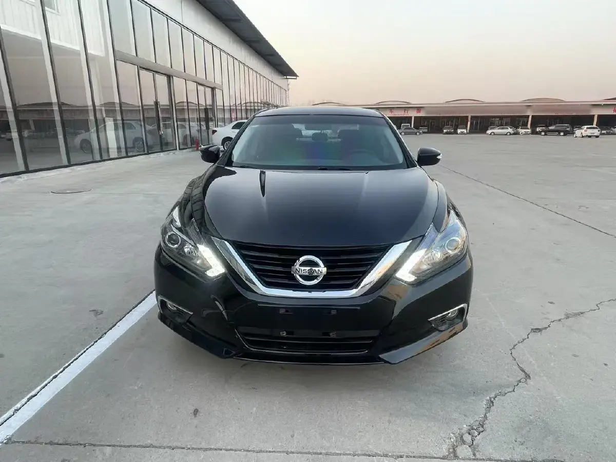 2016 Nissan Teana 2.0L 150HP L4 CVT