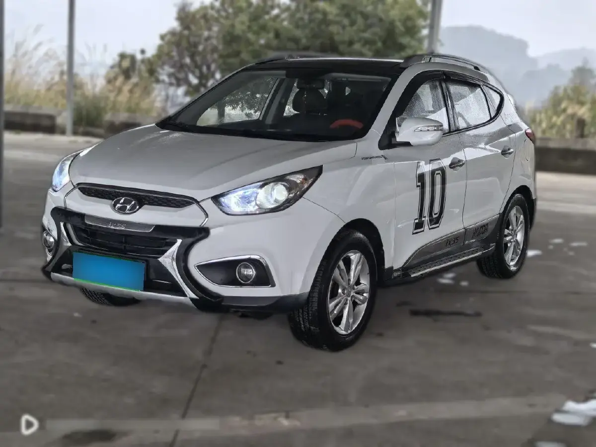 2012 Hyundai ix35 2.0L 165HP L4 6AT