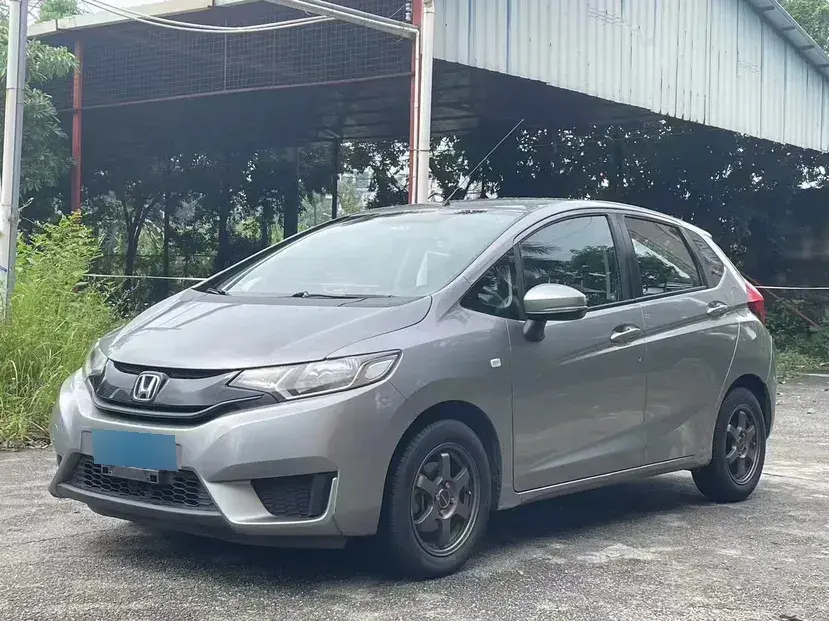 2014 Honda Fit 1.5L 131HP L4 CVT