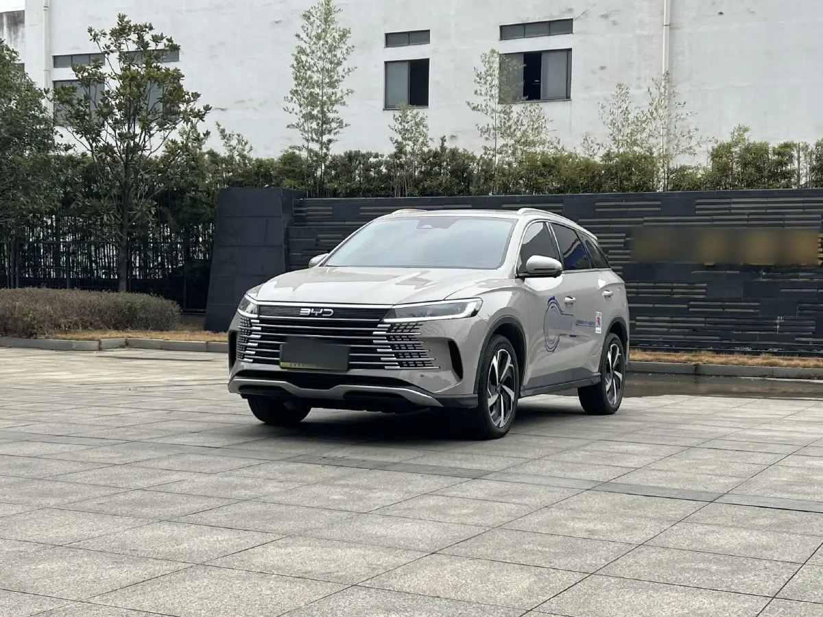 2025 BYD Sea Lion 05 DM-i 1.5L 101HP L4 E-CVT PHEV 18.3KWH