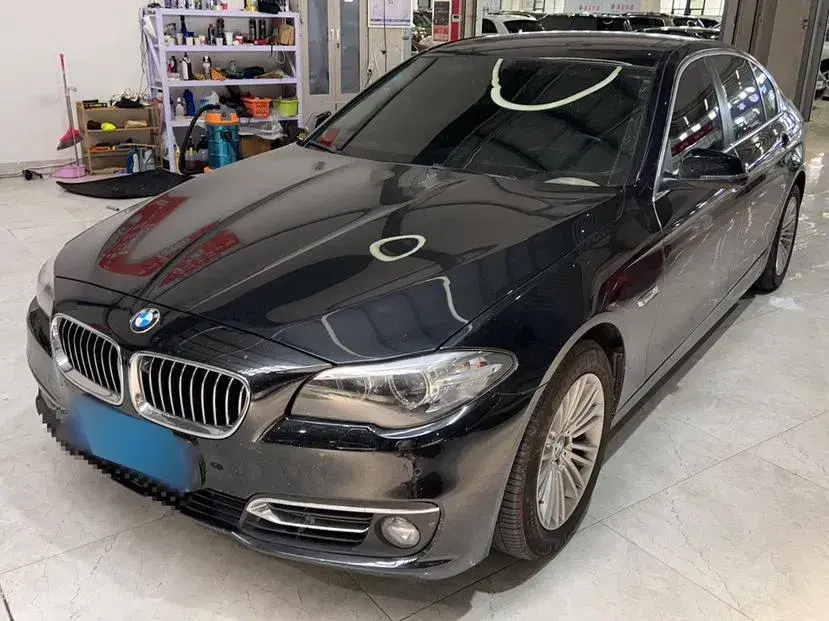 2014 BMW 5 Series 2.0T 218HP L4 8AT