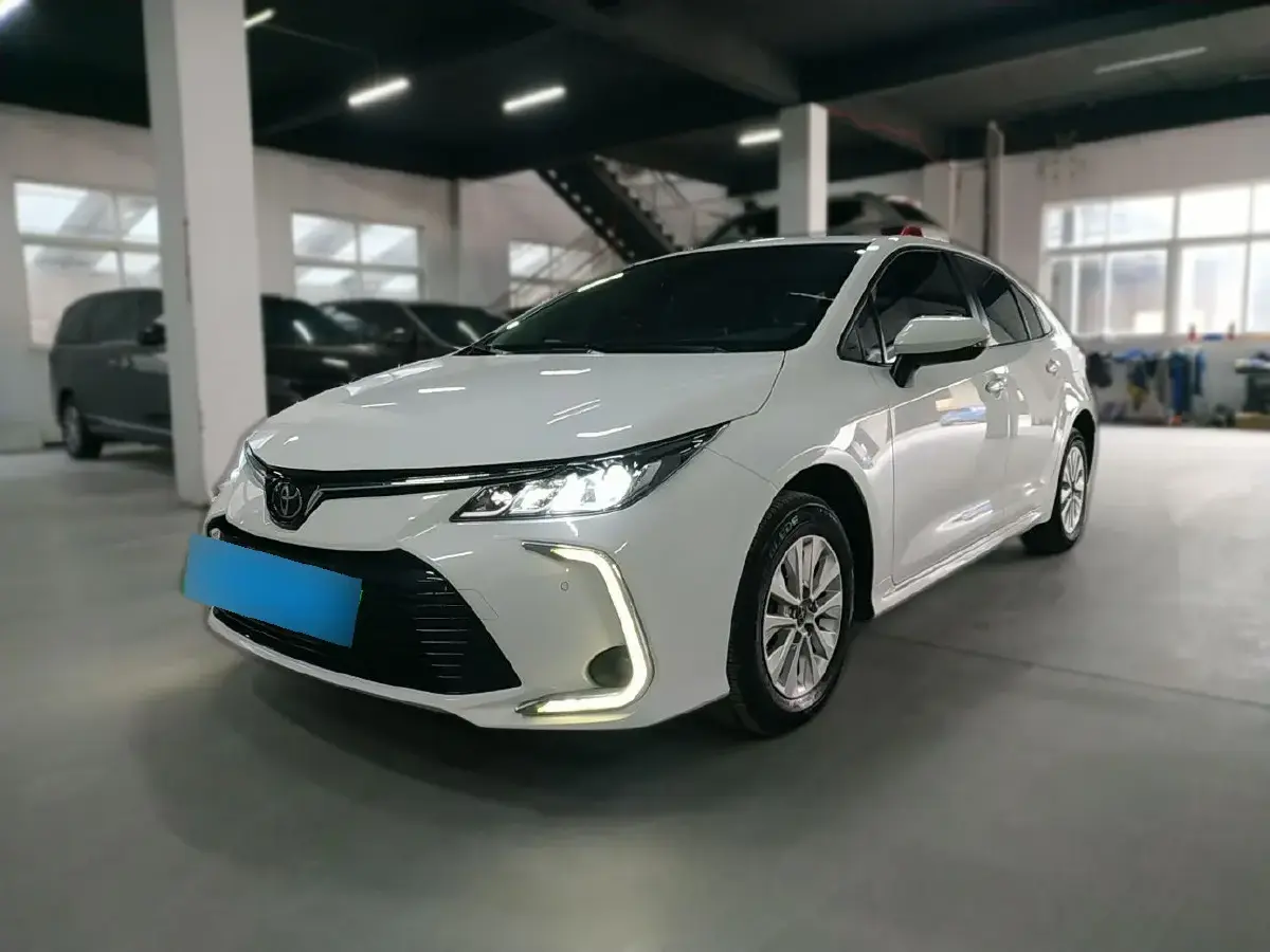 2019 Toyota Corolla 1.2T 116HP L4 CVT