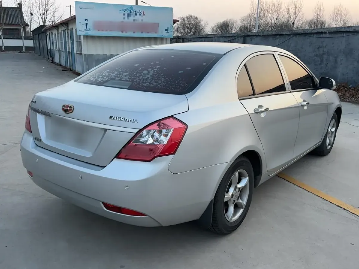 2013 Geely Emgrand Classic 1.5L 109HP L4 5MT,autocango,china used car exporter,china ev exporter,chinese used car exporter,chinese used ev exporter