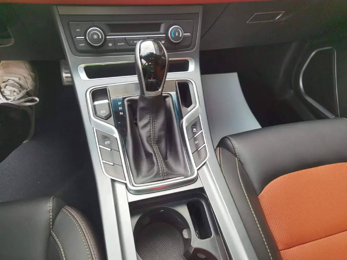 2018 Geely Vision S1 1.5L 109HP L4 CVT,autocango,china used car exporter,china ev exporter,chinese used car exporter,chinese used ev exporter