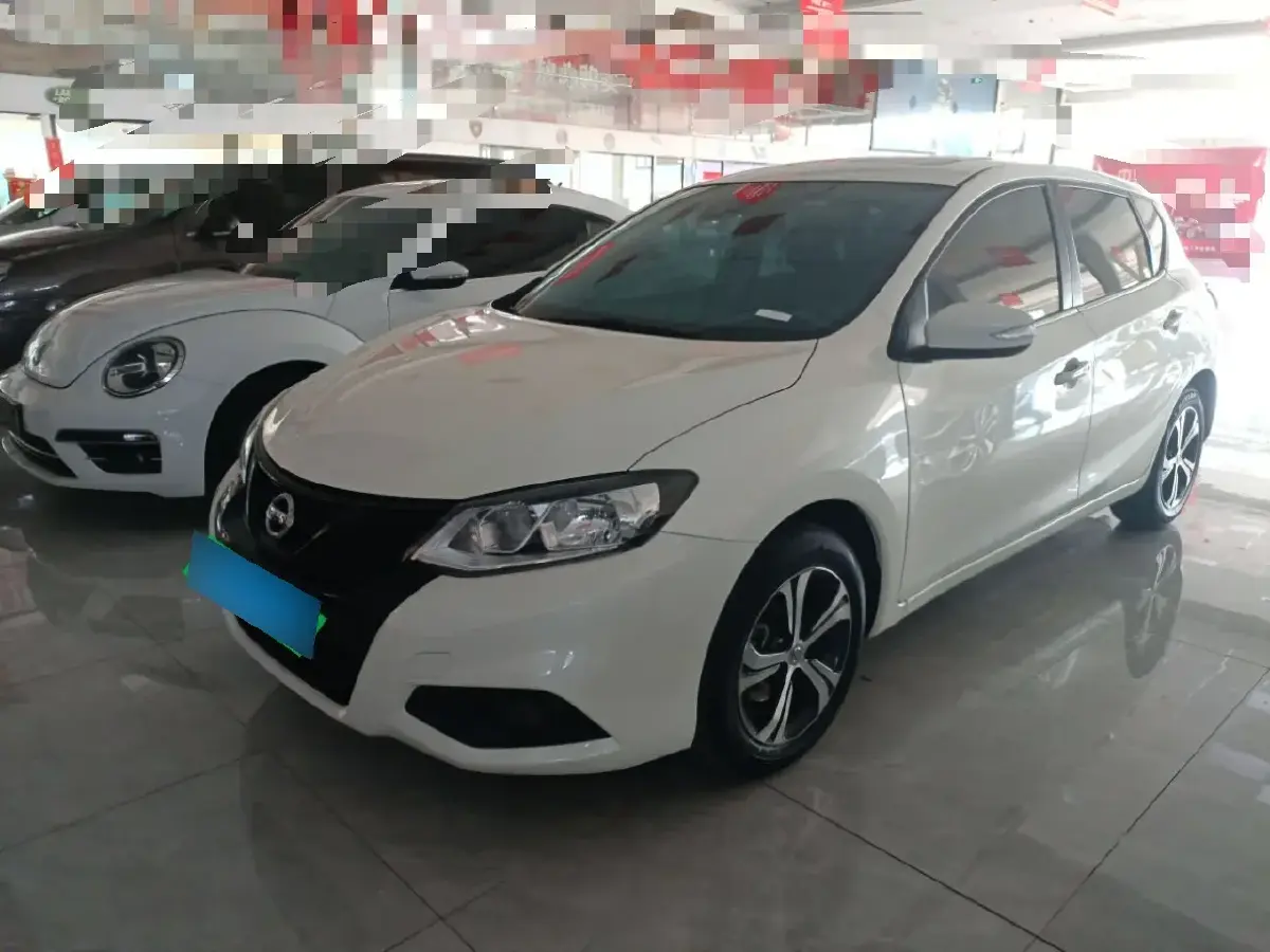 2016 Nissan Tiida 1.6L 126HP L4 CVT
