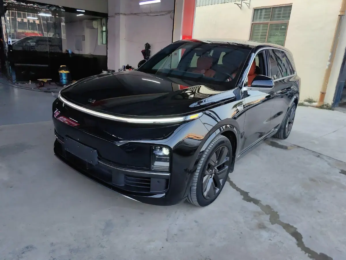 2023 Li L9 Range Extended 154HP REEV 42.6KWH