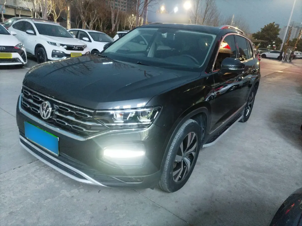 2019 Volkswagen Tayron 2.0T 186HP L4 7DCT