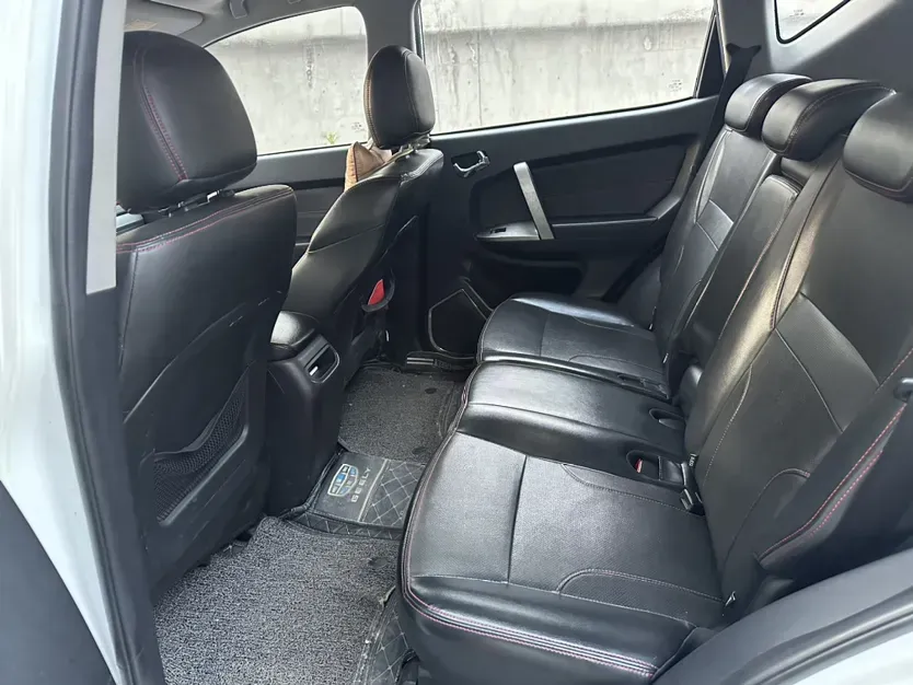 2015 Geely GX7 1.8L 133HP L4 5MT,autocango,china used car exporter,china ev exporter,chinese used car exporter,chinese used ev exporter