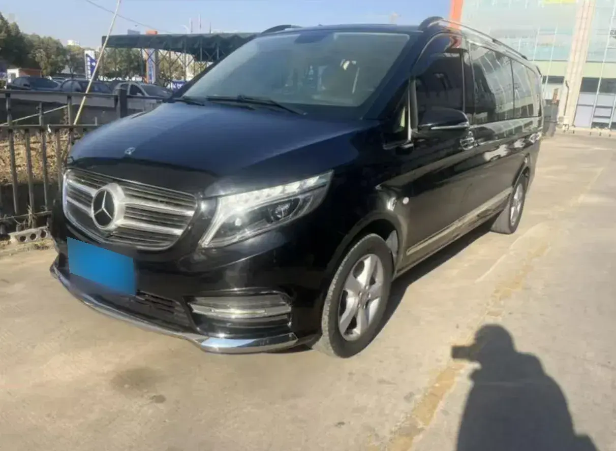 2016 Mercedes-Benz Vito 2.0T 211HP L4 7AT