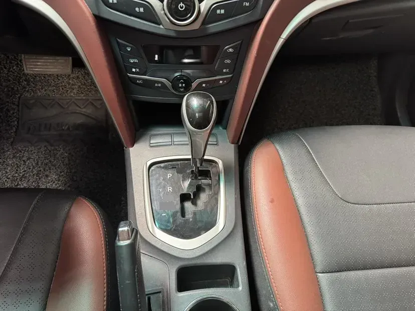 2014 BYD G5 1.5T 154HP L4 6DCT,autocango,china used car exporter,china ev exporter,chinese used car exporter,chinese used ev exporter