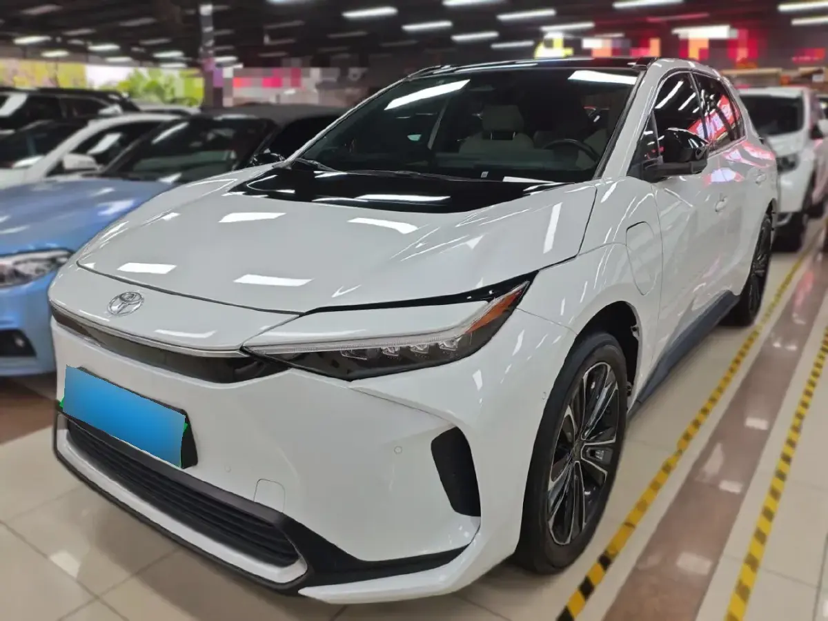 2022 Toyota bZ4X BEV 66.7KWH