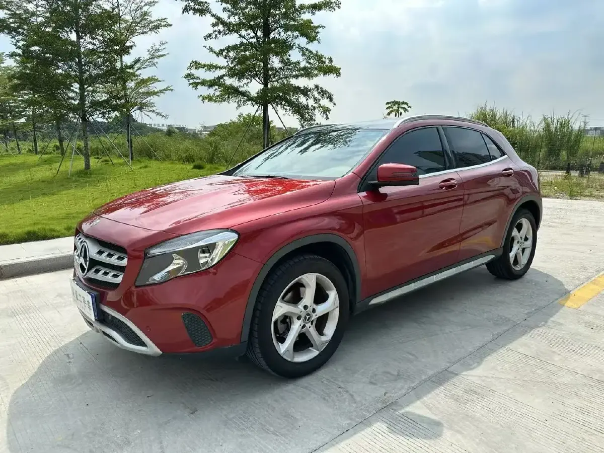 2018 Mercedes-Benz GLA Class 1.6T 156HP L4 7DCT