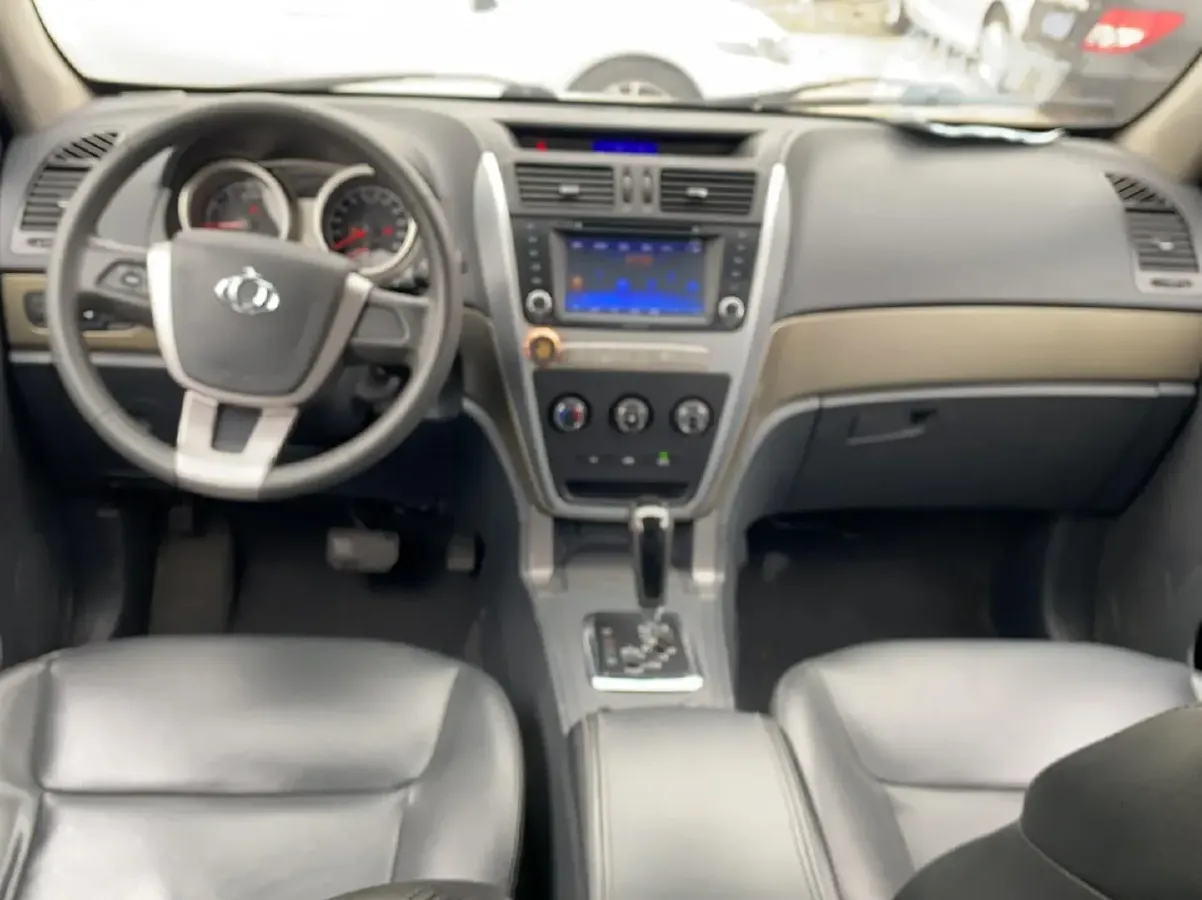 2013 Geely GX7 2.0L 141HP L4 6AT,autocango,china used car exporter,china ev exporter,chinese used car exporter,chinese used ev exporter