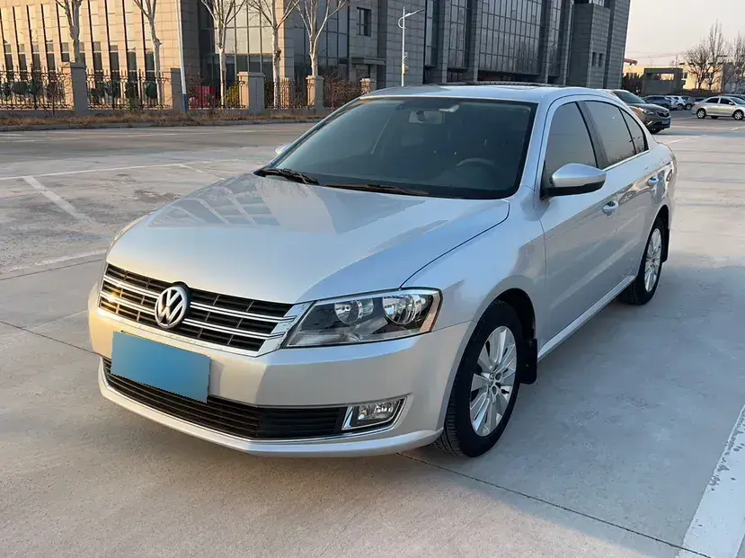 2013 Volkswagen Lavida 1.6L 110HP L4 5MT