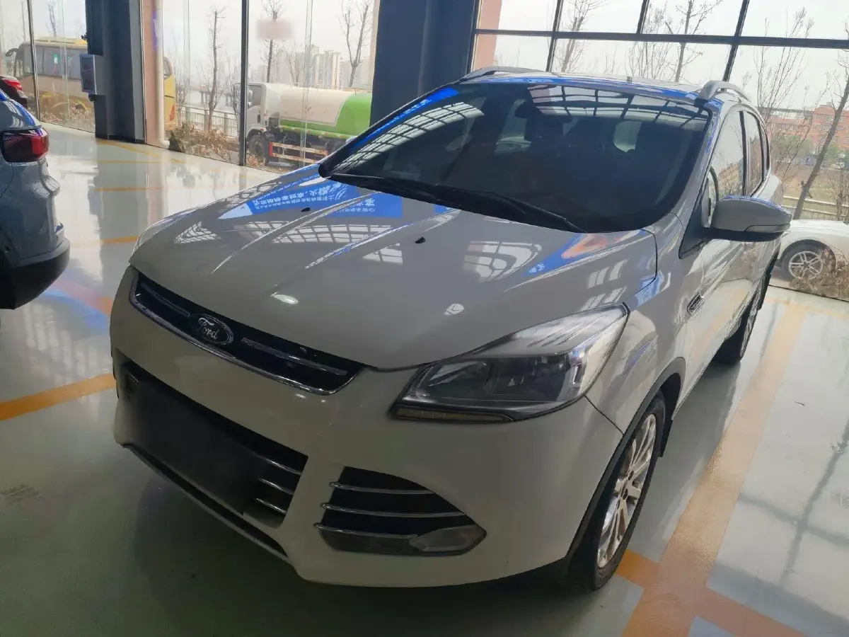 2013 Ford Kuga 1.6T 177HP L4 6AT