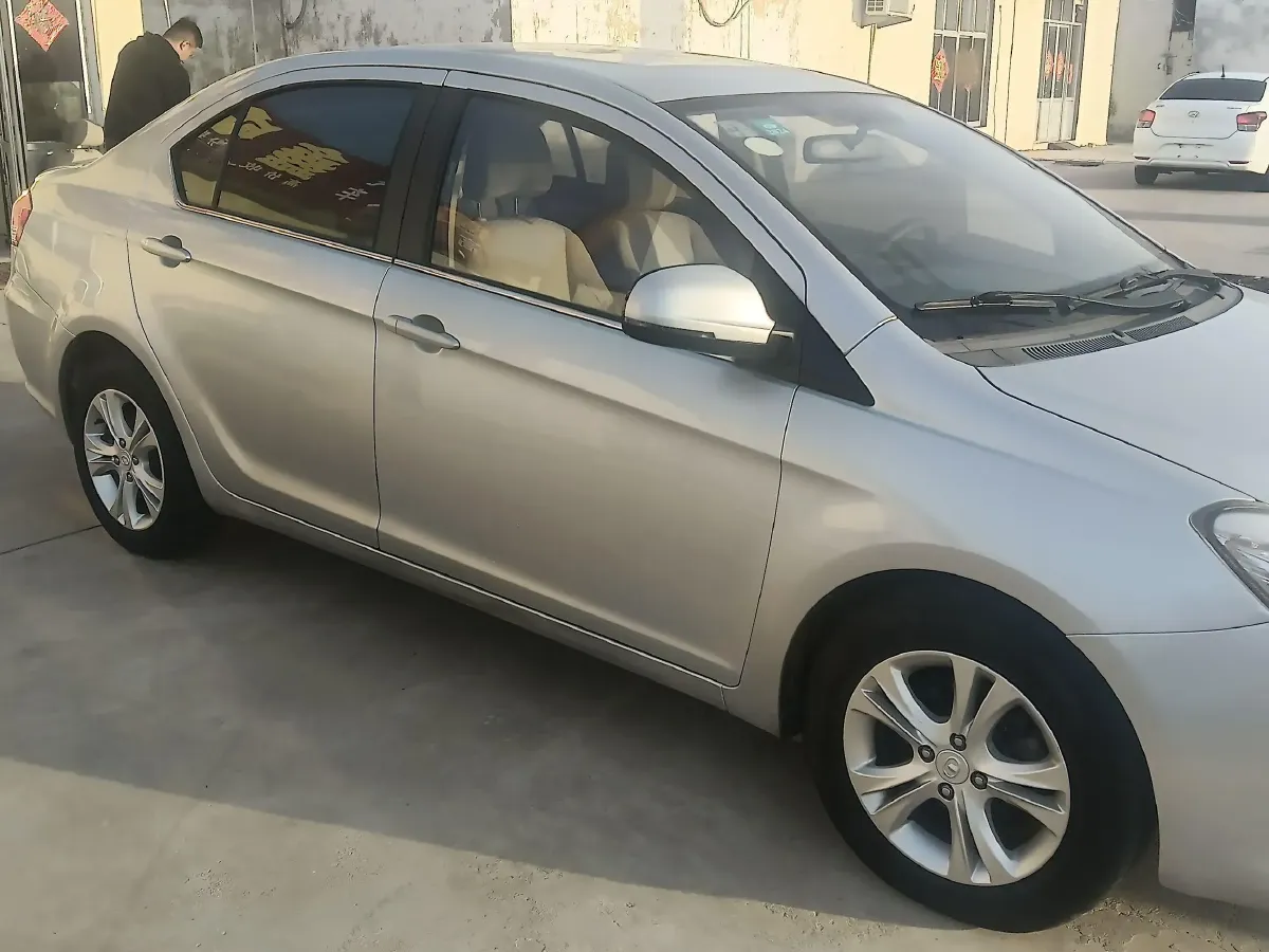 2013 Great Wall C30 1.5L 106HP L4 5MT,autocango,china used car exporter,china ev exporter,chinese used car exporter,chinese used ev exporter