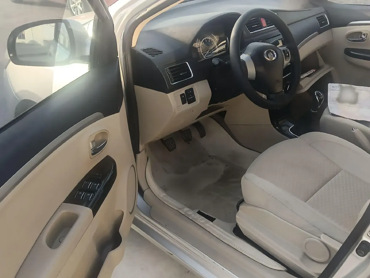 2013 Great Wall C30 1.5L 106HP L4 5MT,autocango,china used car exporter,china ev exporter,chinese used car exporter,chinese used ev exporter