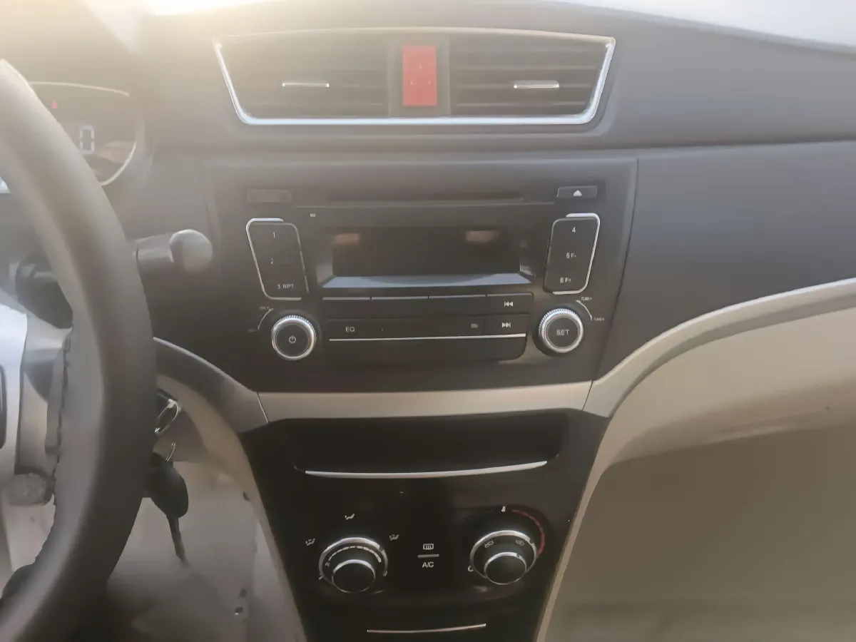 2013 Great Wall C30 1.5L 106HP L4 5MT,autocango,china used car exporter,china ev exporter,chinese used car exporter,chinese used ev exporter