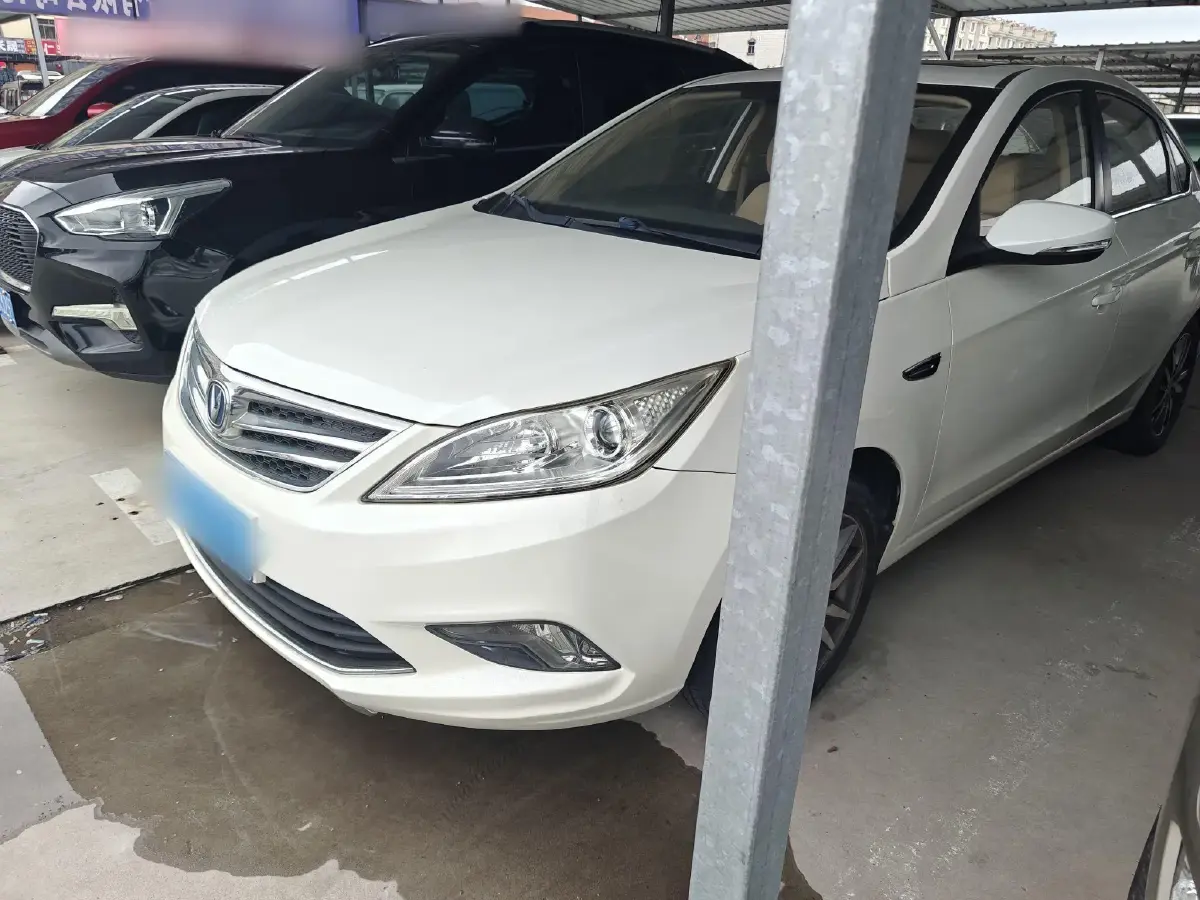 2015 ChangAn Eado 1.6L 125HP L4 4AT