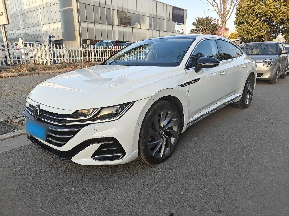 2021 Volkswagen CC 2.0T 220HP L4 7DCT