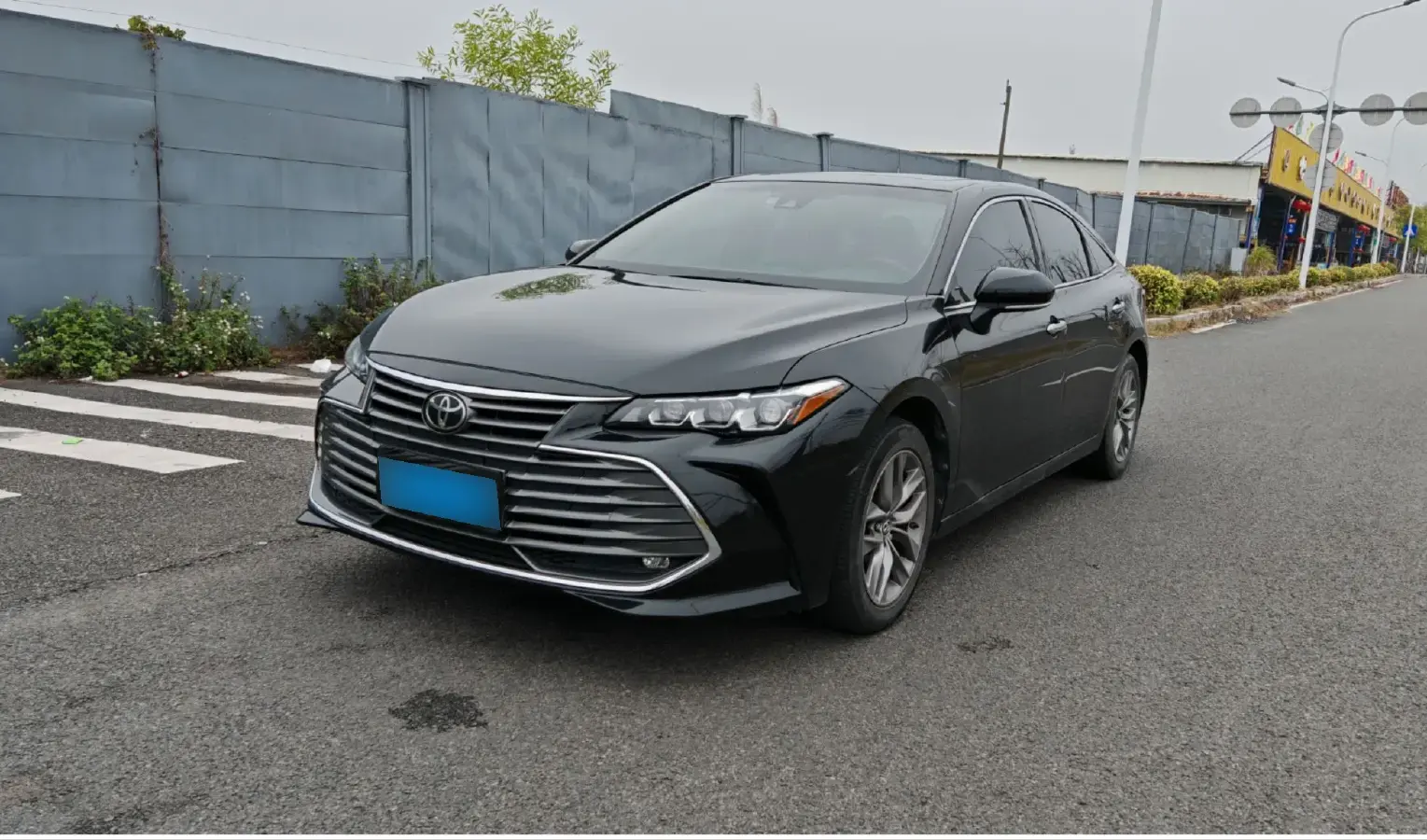 2019 Toyota Avalon 2.0L 178HP L4 CVT