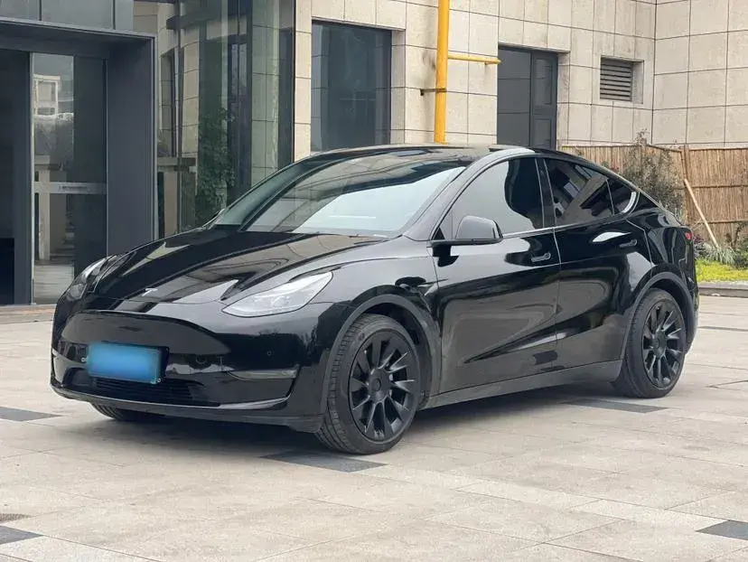 2021 Tesla Model Y BEV 60KWH