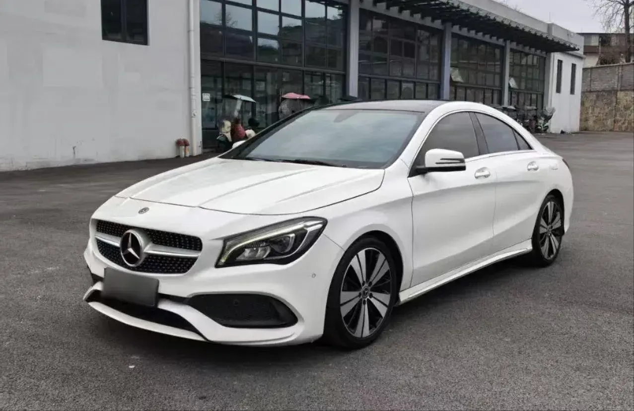 2018 Mercedes-Benz CLA Class 1.6T 156HP L4 7DCT