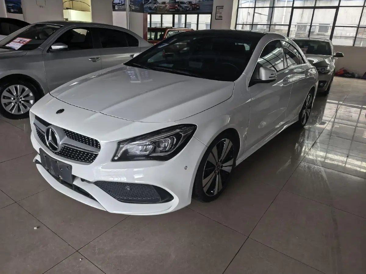 2018 Mercedes-Benz CLA Class 1.6T 156HP L4 7DCT
