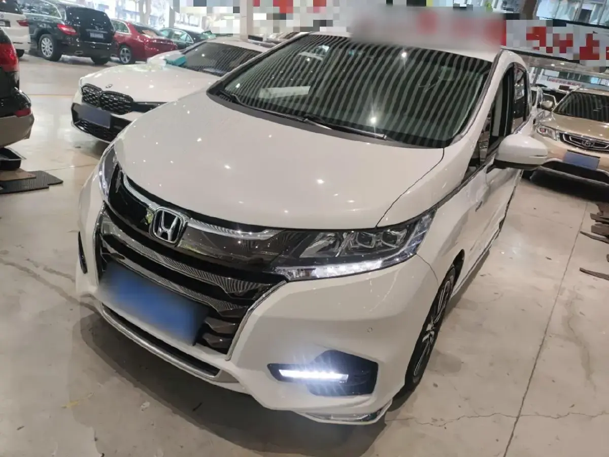 2019 Honda Odyssey 2.0L 146HP L4 E-CVT Hybrid