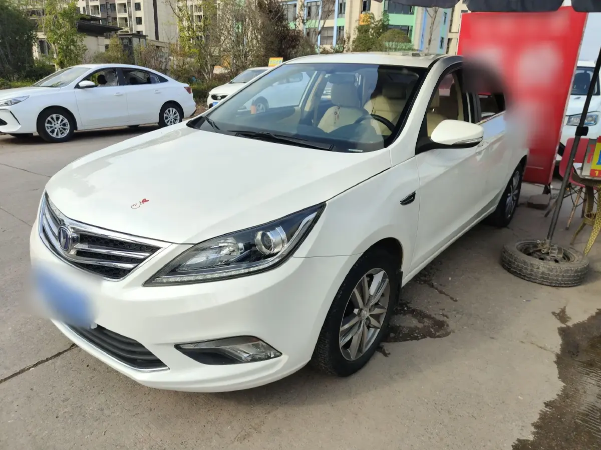 2016 ChangAn Eado 1.6L 125HP L4 5MT