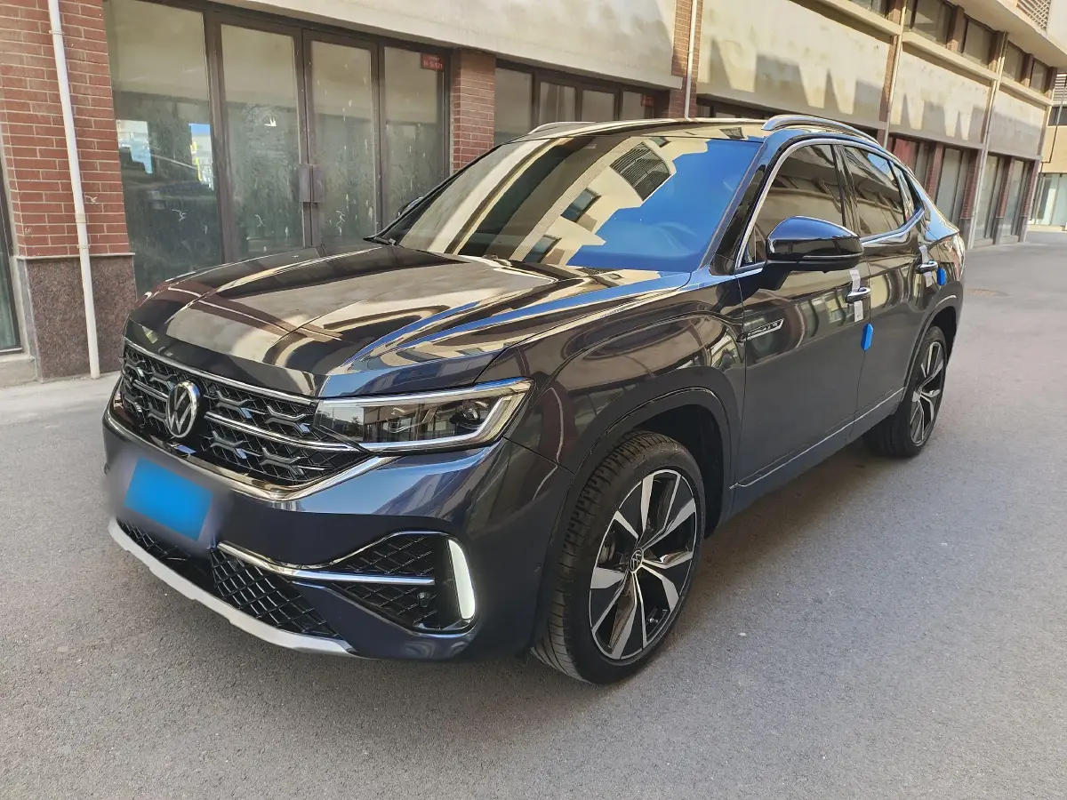 2023 Volkswagen Tayron X 2.0T 186HP L4 7DCT