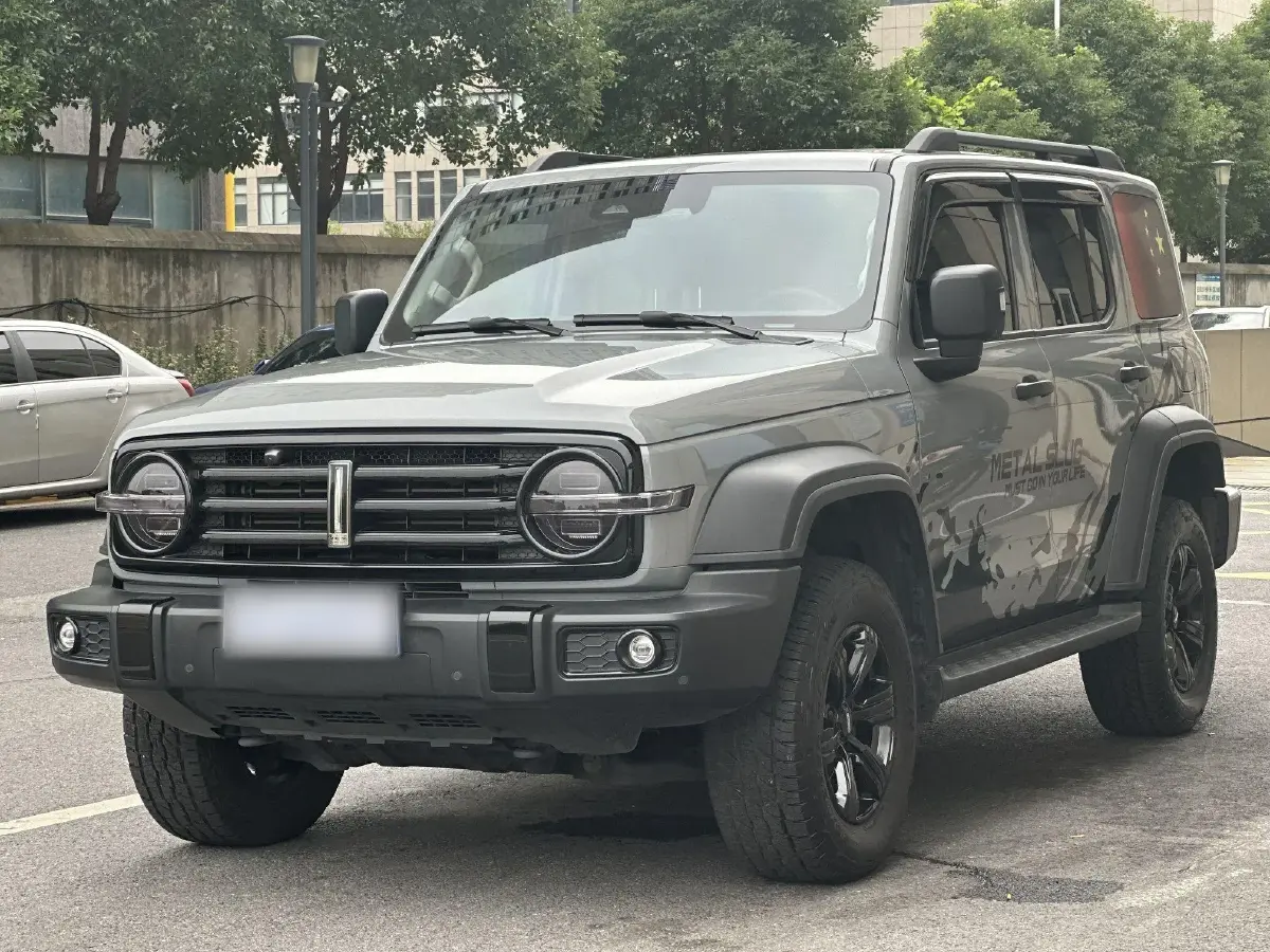 2021 Tank 300 2.0T 227HP L4 8AT