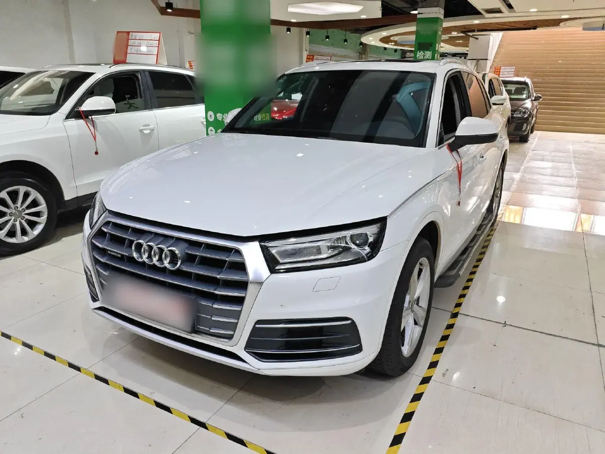 2020 Audi Q5L 2.0T 190HP L4 7DCT