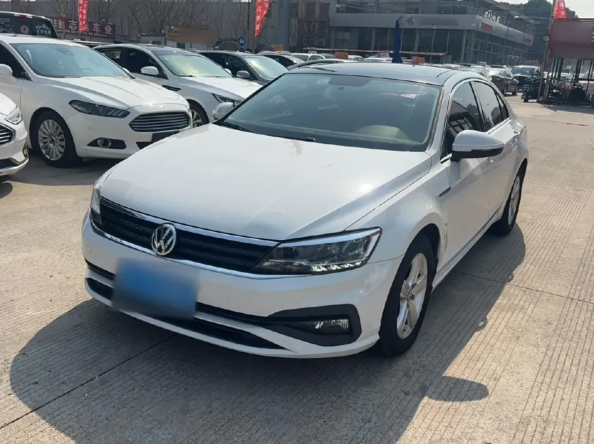 2019 Volkswagen Lamando 1.4T 131HP L4 7DCT